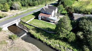 Bain House- click for photo gallery